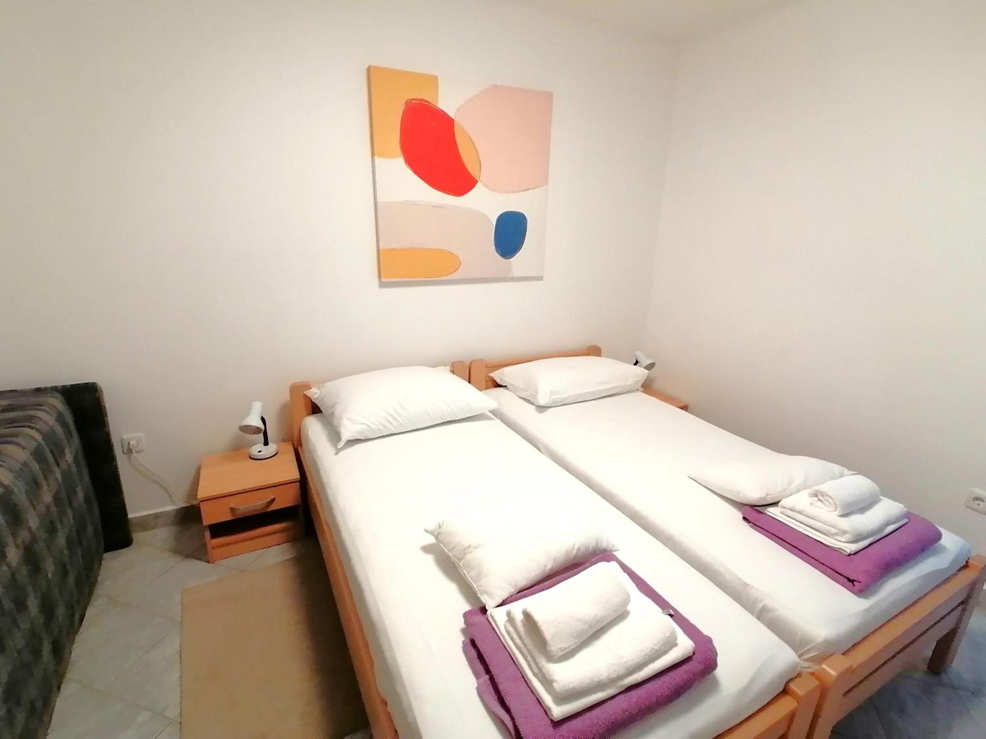 Apartments Miha 크르크 외부 사진