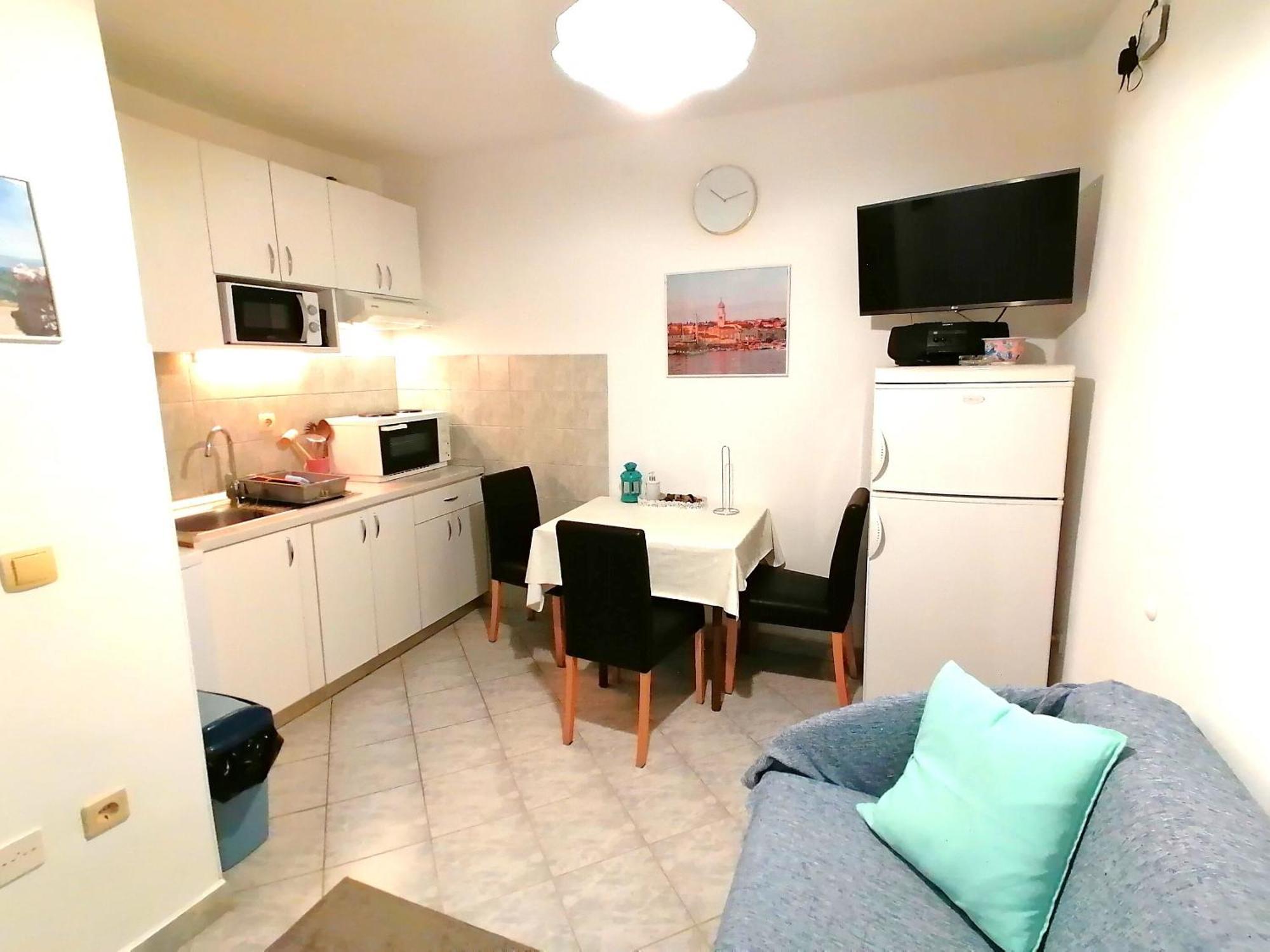 Apartments Miha 크르크 외부 사진