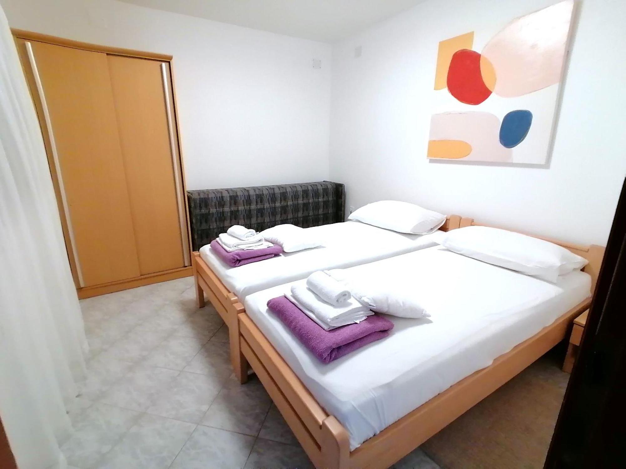Apartments Miha 크르크 외부 사진