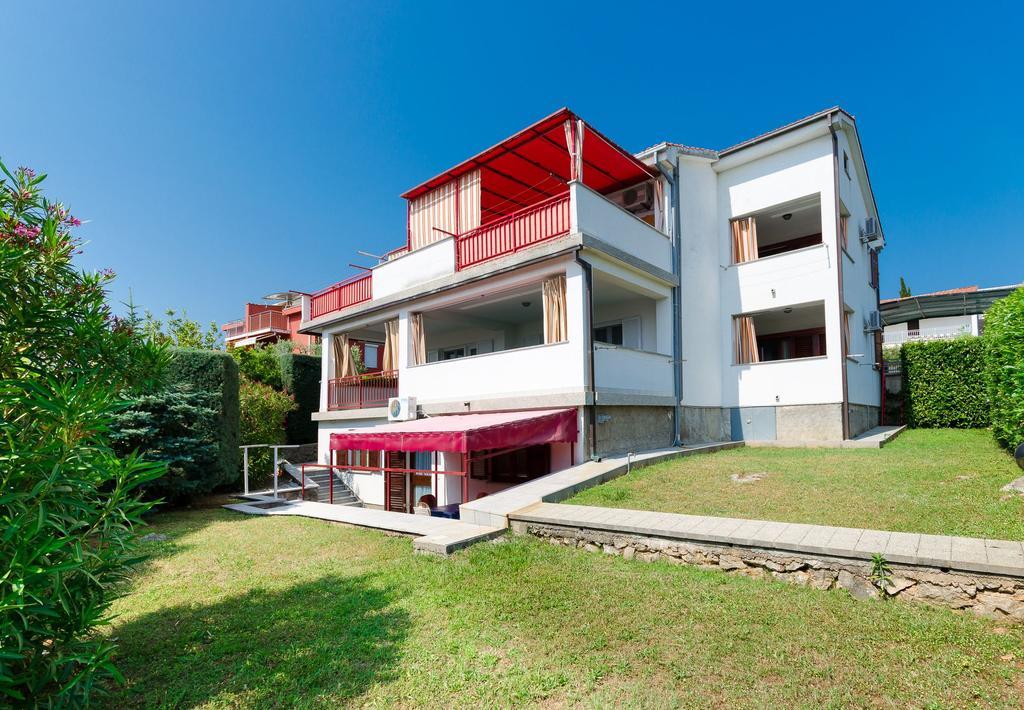 Apartments Miha 크르크 외부 사진